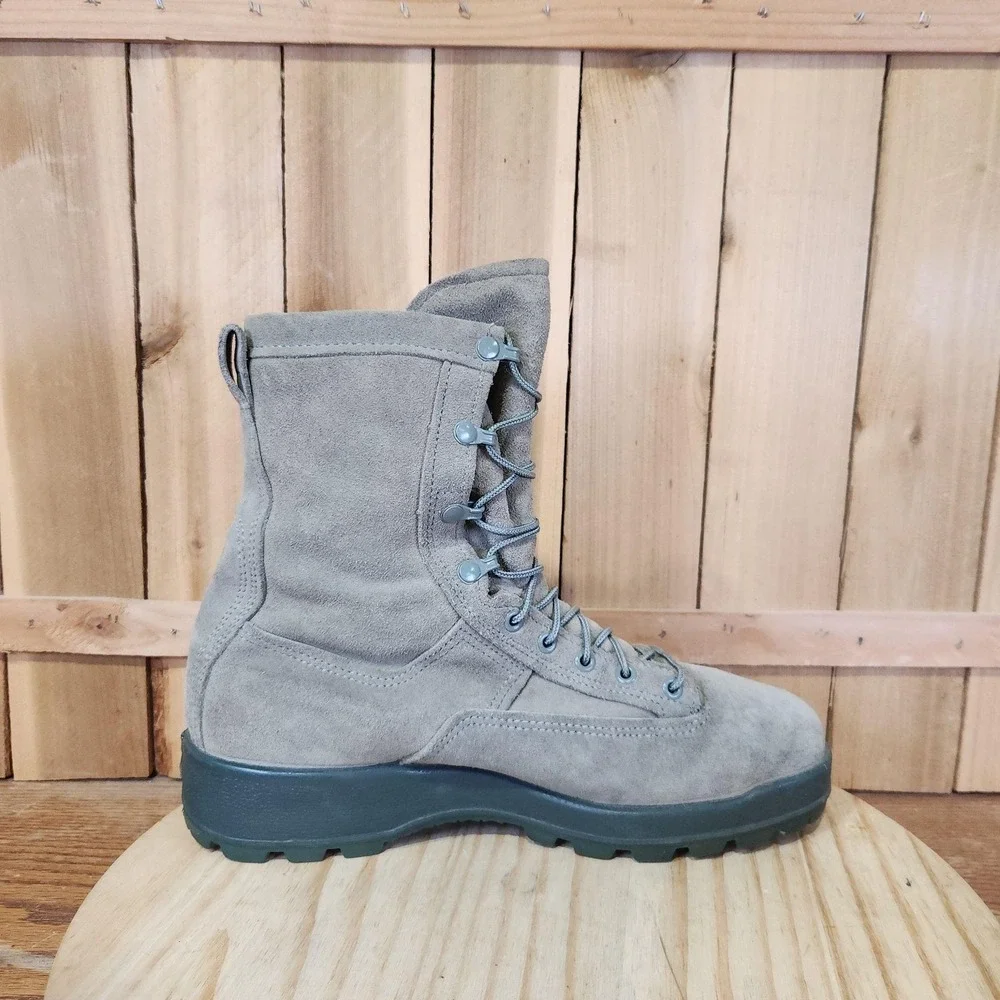 Belleville 675ST Boots Mens 9.5 R Green Suede Gore-Tex Insulated Vibram